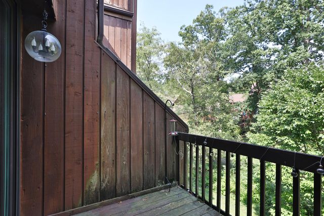 4966 Wintersong Lane, 9, Westerville, OH 43081