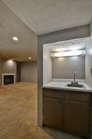 4966 Wintersong Lane, 9, Westerville, OH 43081