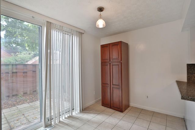 4966 Wintersong Lane, 9, Westerville, OH 43081