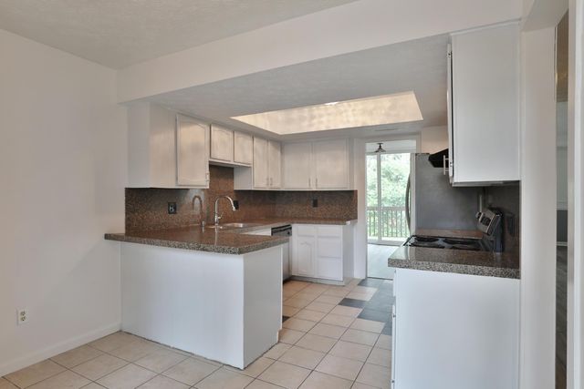 4966 Wintersong Lane, 9, Westerville, OH 43081