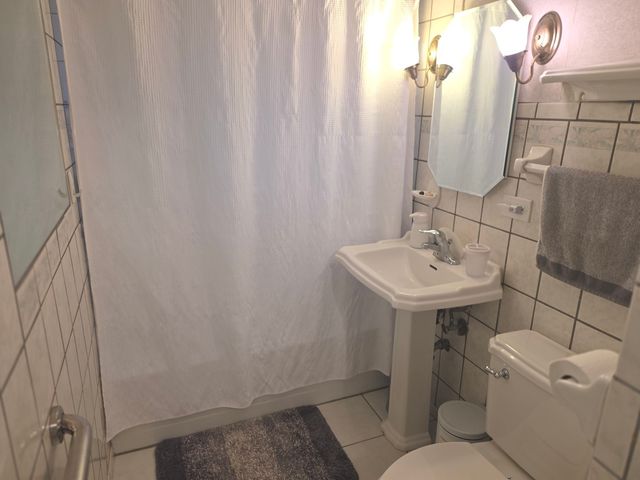 1456 N Rohde Avenue, Berkeley, IL 60163