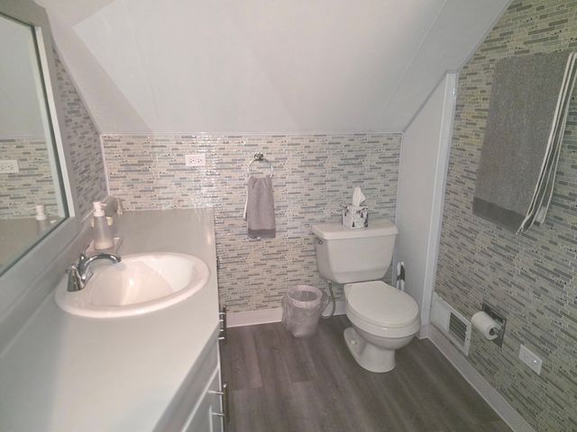 1456 N Rohde Avenue, Berkeley, IL 60163