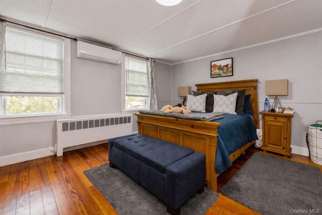 51 Spring Street C, Oyster Bay, NY 11771