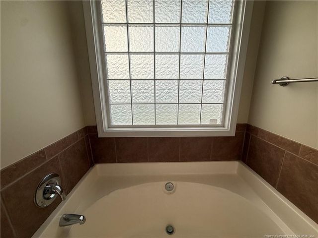 696 Fairfield Circle, Raeford, NC 28376