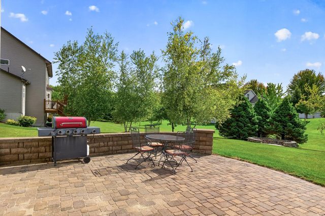 9465 Glacier Road, Minnetrista, MN 55375