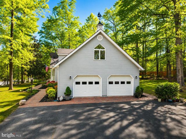 999 LAKE HERITAGE DR, Ruther Glen, VA 22546