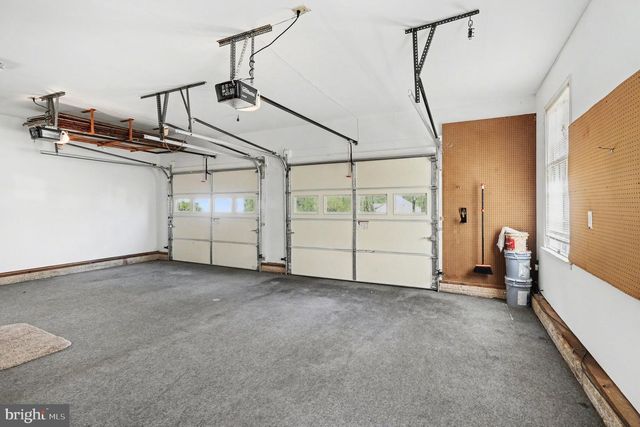 999 LAKE HERITAGE DR, Ruther Glen, VA 22546
