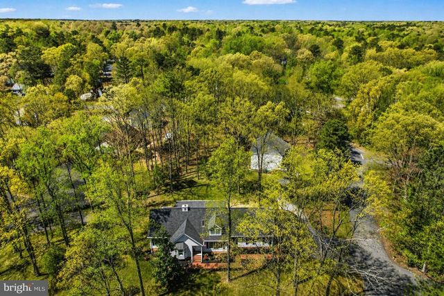999 LAKE HERITAGE DR, Ruther Glen, VA 22546