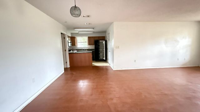 292 E North Avenue, Crestview, FL 32536