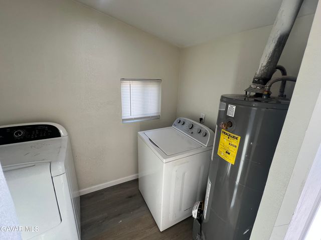 2258 E Clay Avenue, Fresno, CA 93722