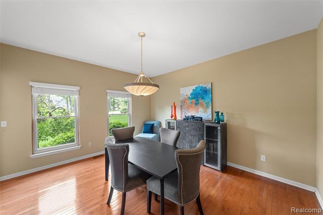 10099 Fernbrooke Drive, Brighton, MI 48116