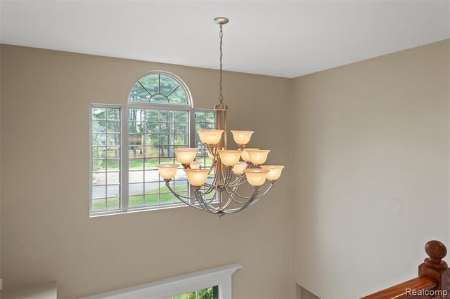 10099 Fernbrooke Drive, Brighton, MI 48116