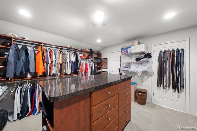 10099 Fernbrooke Drive, Brighton, MI 48116