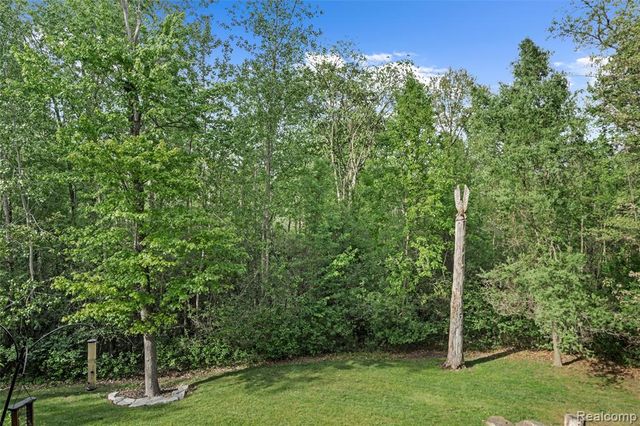 10099 Fernbrooke Drive, Brighton, MI 48116