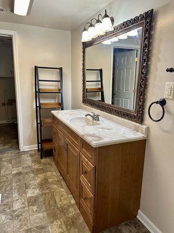 5430 S Lamont Rd, Springfield, TN 37172
