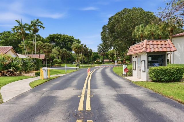 21160 Juego Cir 13C, Boca Raton, FL 33433
