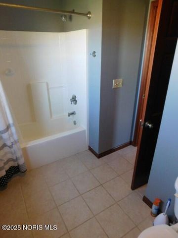 18436 E Us Route 224, Findlay, OH 45840