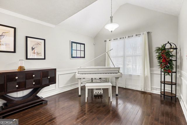 1330 Primrose Drive, Roswell, GA 30076