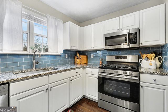 1330 Primrose Drive, Roswell, GA 30076