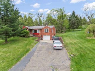 463 Coal Valley Rd, Jefferson Hills, PA 15025