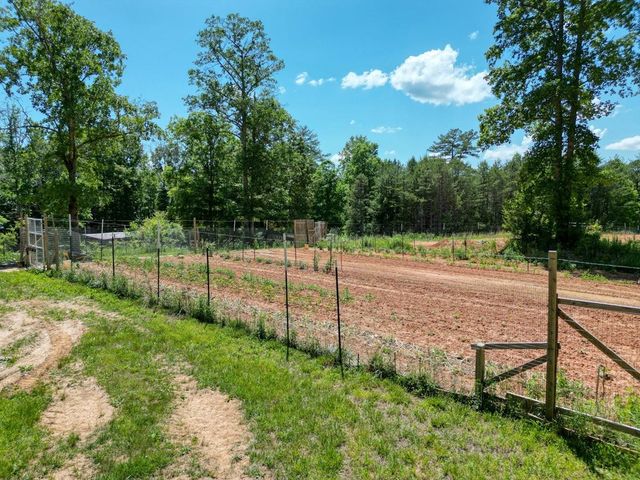 357 Nottely Woods Road E, Blairsville, GA 30512