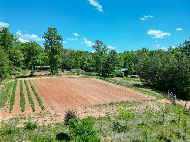 357 Nottely Woods Road E, Blairsville, GA 30512