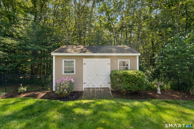21 Sunset Ridge, Deep River, CT 06417