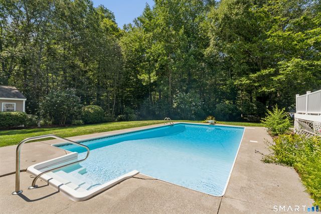 21 Sunset Ridge, Deep River, CT 06417