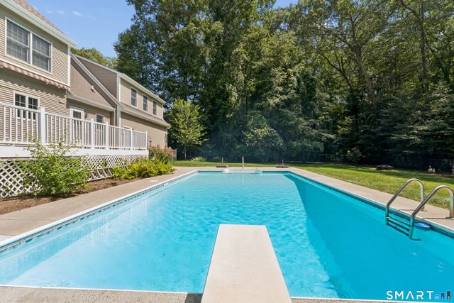 21 Sunset Ridge, Deep River, CT 06417