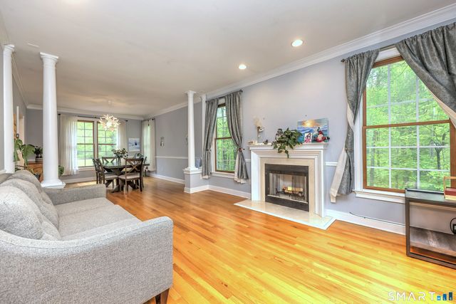 125 Peck Hill Road, Woodbridge, CT 06525