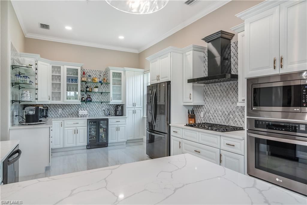 3123 Aviamar CIR # 201, NAPLES, FL 34114 — exterior
