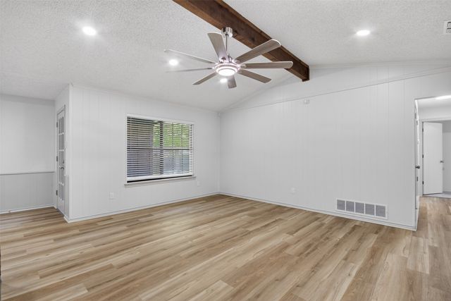 302 Gwendola Drive, Mckinney, TX 75071