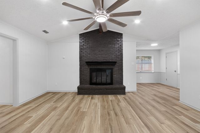 302 Gwendola Drive, Mckinney, TX 75071