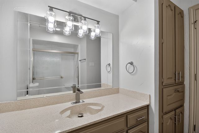 302 Gwendola Drive, Mckinney, TX 75071