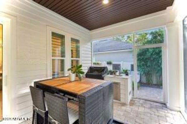 12687 AUTUMN GARDEN Drive, Jacksonville, FL 32223
