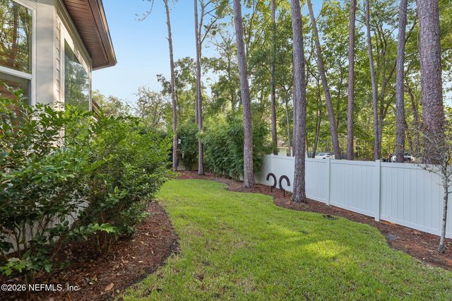 12687 AUTUMN GARDEN Drive, Jacksonville, FL 32223