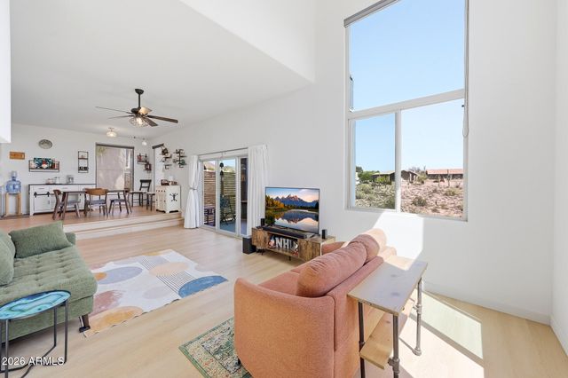 15620 E THISTLE Drive, Fountain Hills, AZ 85268