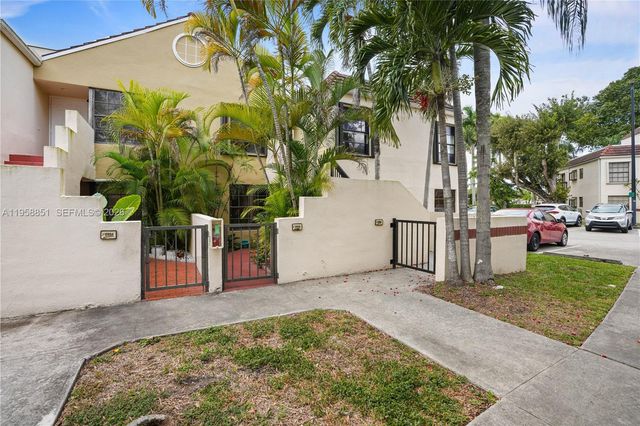 12930 SW 88th Ter A-104, Miami, FL 33186