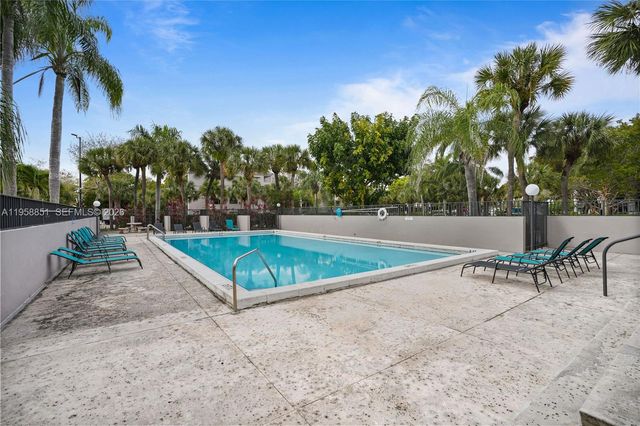 12930 SW 88th Ter A-104, Miami, FL 33186