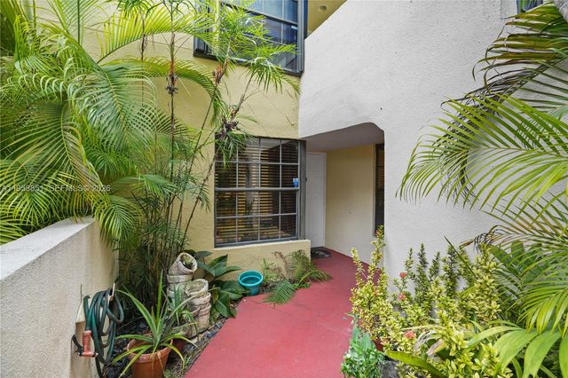 12930 SW 88th Ter A-104, Miami, FL 33186