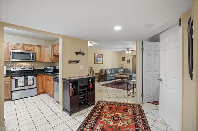 12930 SW 88th Ter A-104, Miami, FL 33186