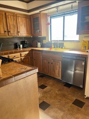 324 San Anselmo Drive, Big Bear, CA 92314