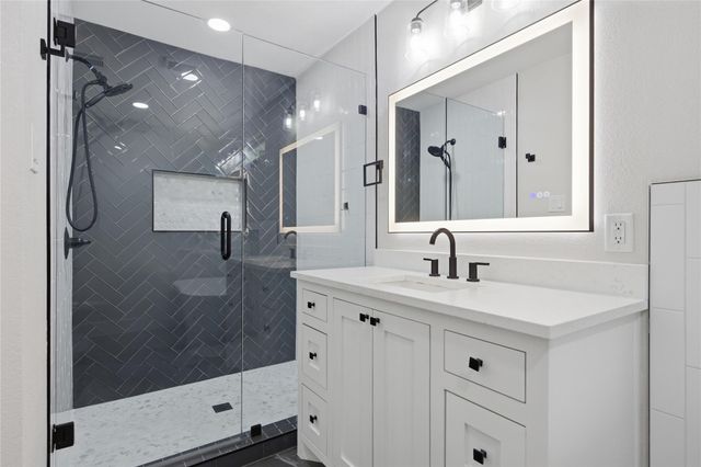 1614 Lantana DR, Round Rock, TX 78664