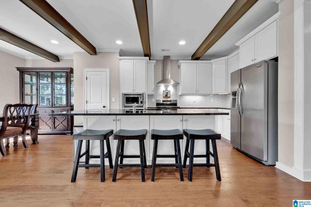 319 KILKERRAN LANE, Pelham, AL 35124
