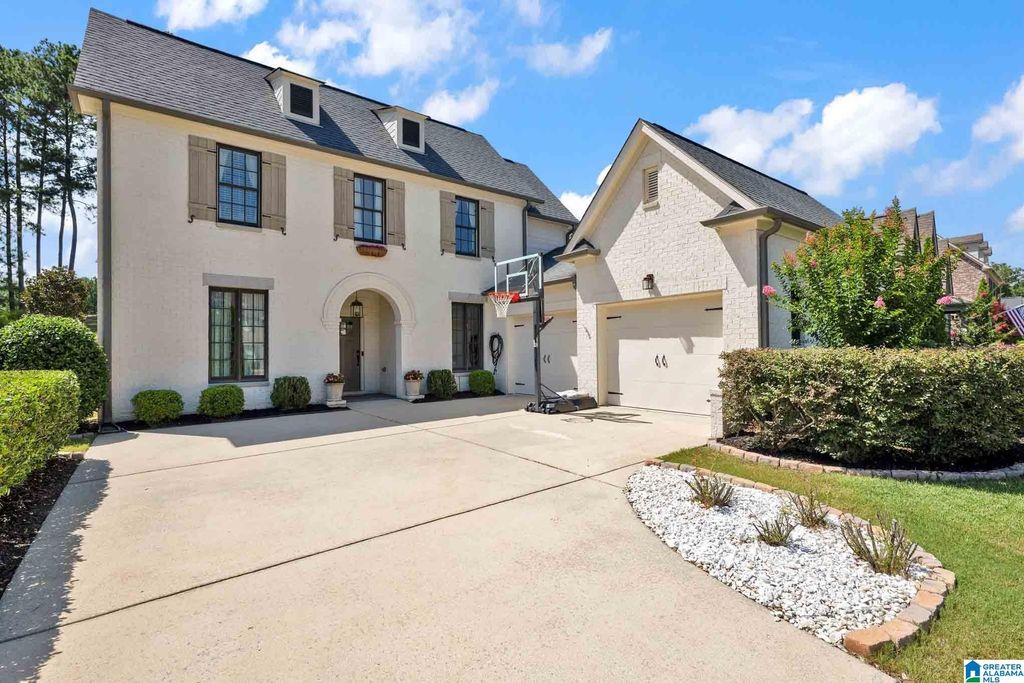 319 KILKERRAN LANE, Pelham, AL 35124