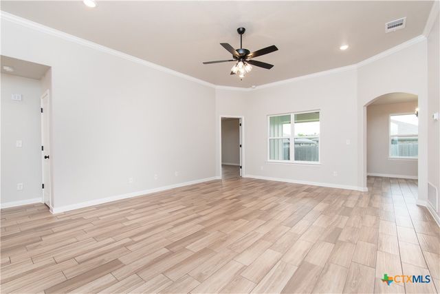 2558 Cowgirl Trail, Belton, TX 76513