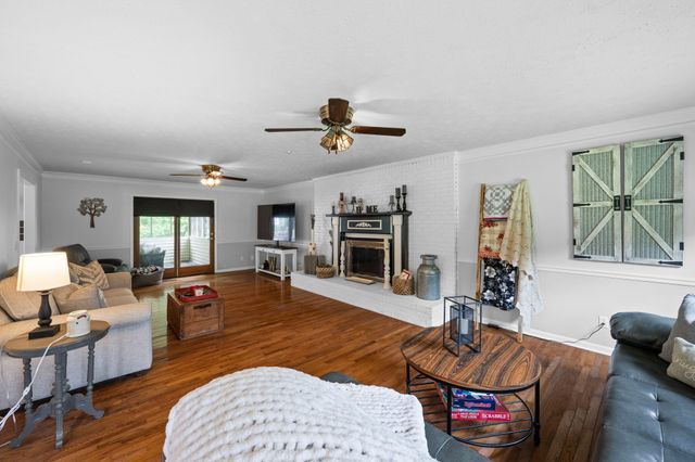 759 Smitherman Road, Ringgold, GA 30736