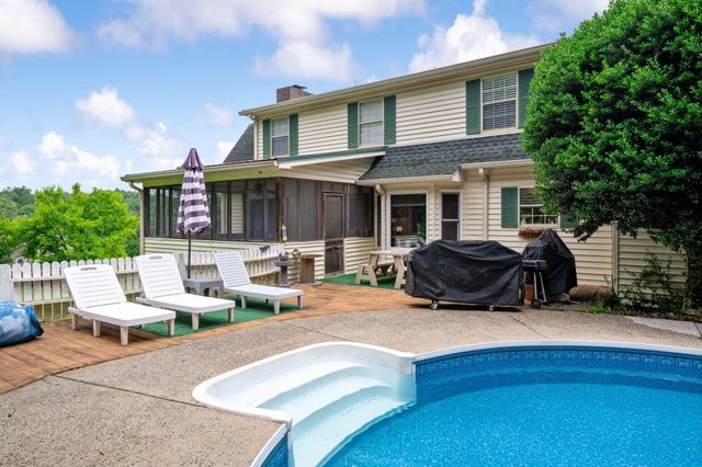 759 Smitherman Road, Ringgold, GA 30736