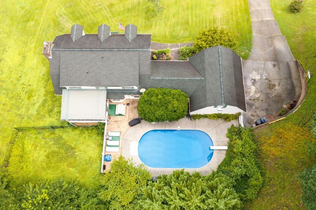 759 Smitherman Road, Ringgold, GA 30736