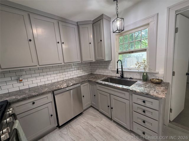 217 E Young Street, Tulsa, OK 74106